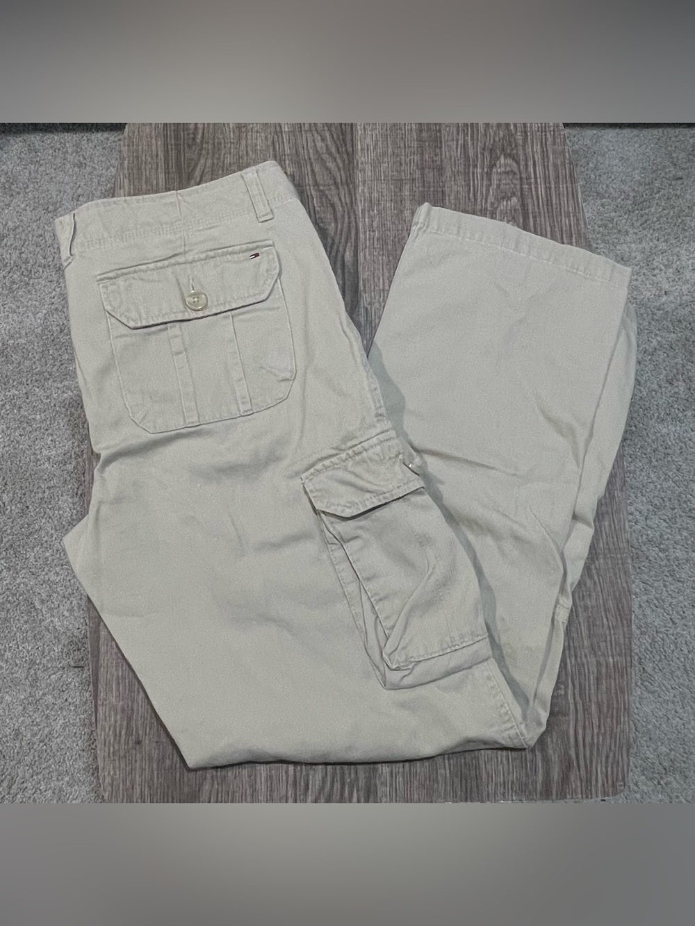 Tommy Hilfiger Khaki Straight-Leg Fit Cargo Pants Size 8